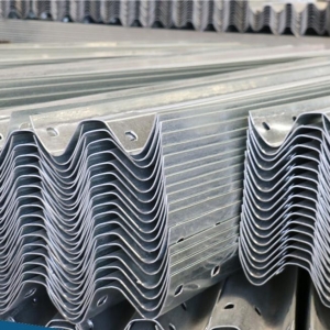 護(hù)欄板_熱鍍鋅護(hù)欄板